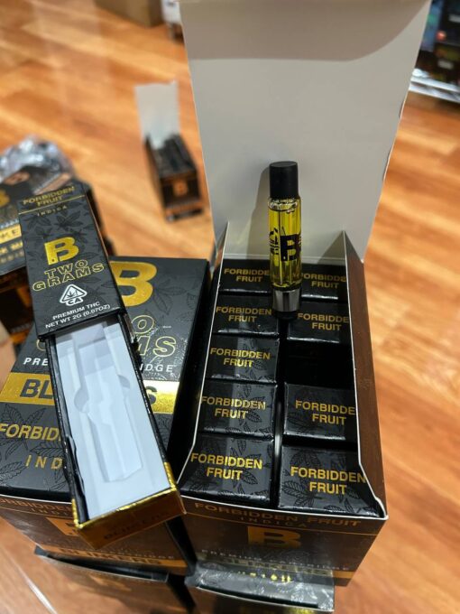 Two Gram Blinkers disposable available for sale in stock at best discount prices, blinkers disposable pen review, puffin 2g disposable in stock